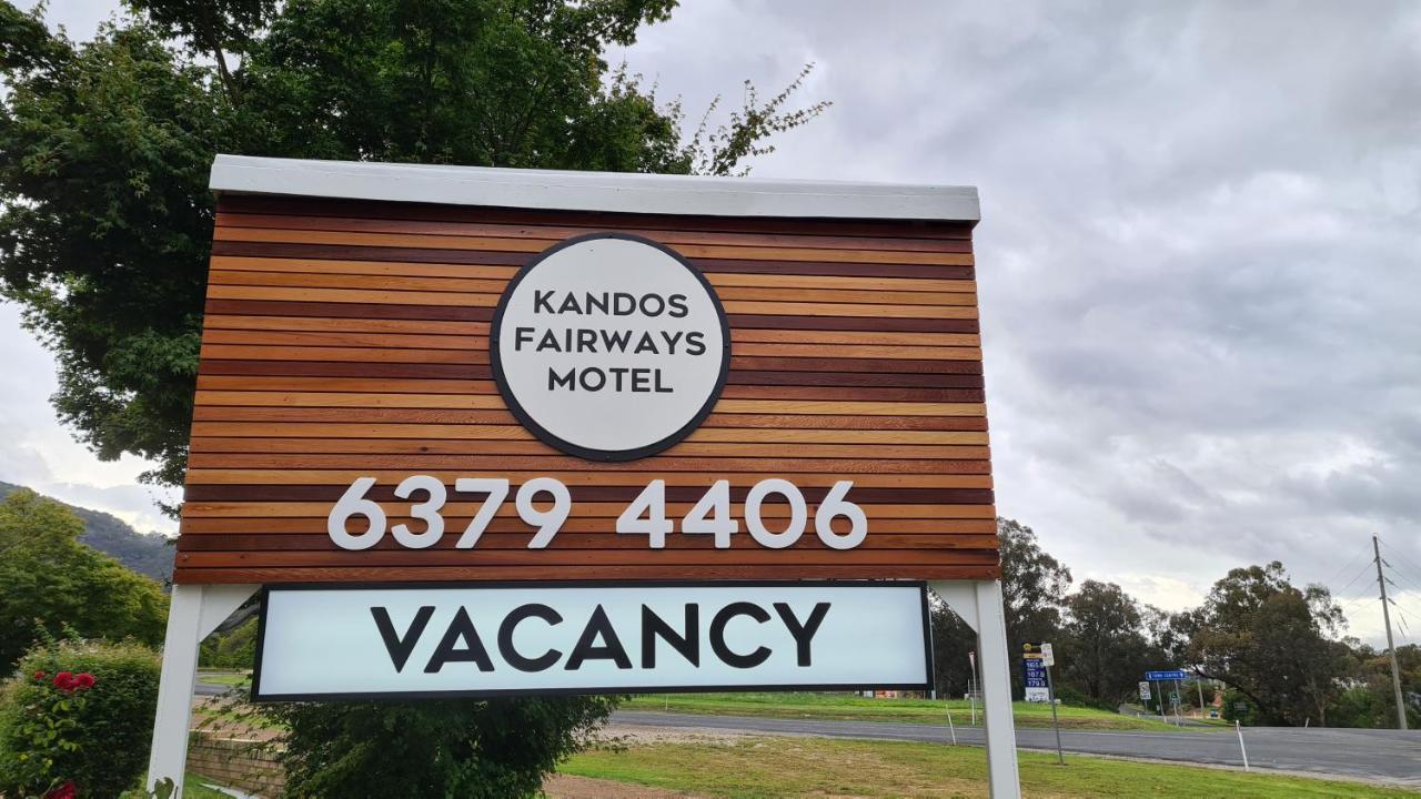 Kandos Fairways Motel Екстер'єр фото